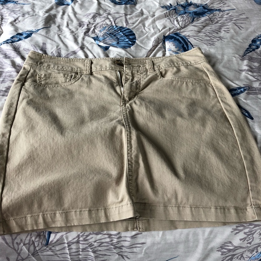 Women’s American Eagle skirt size 4